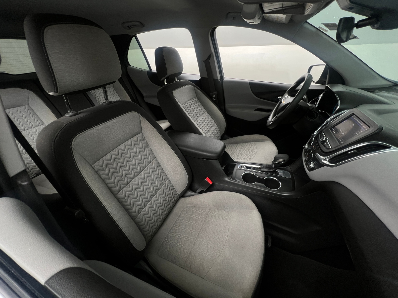 Thumbnail: 2023 Chevrolet Equinox - 2