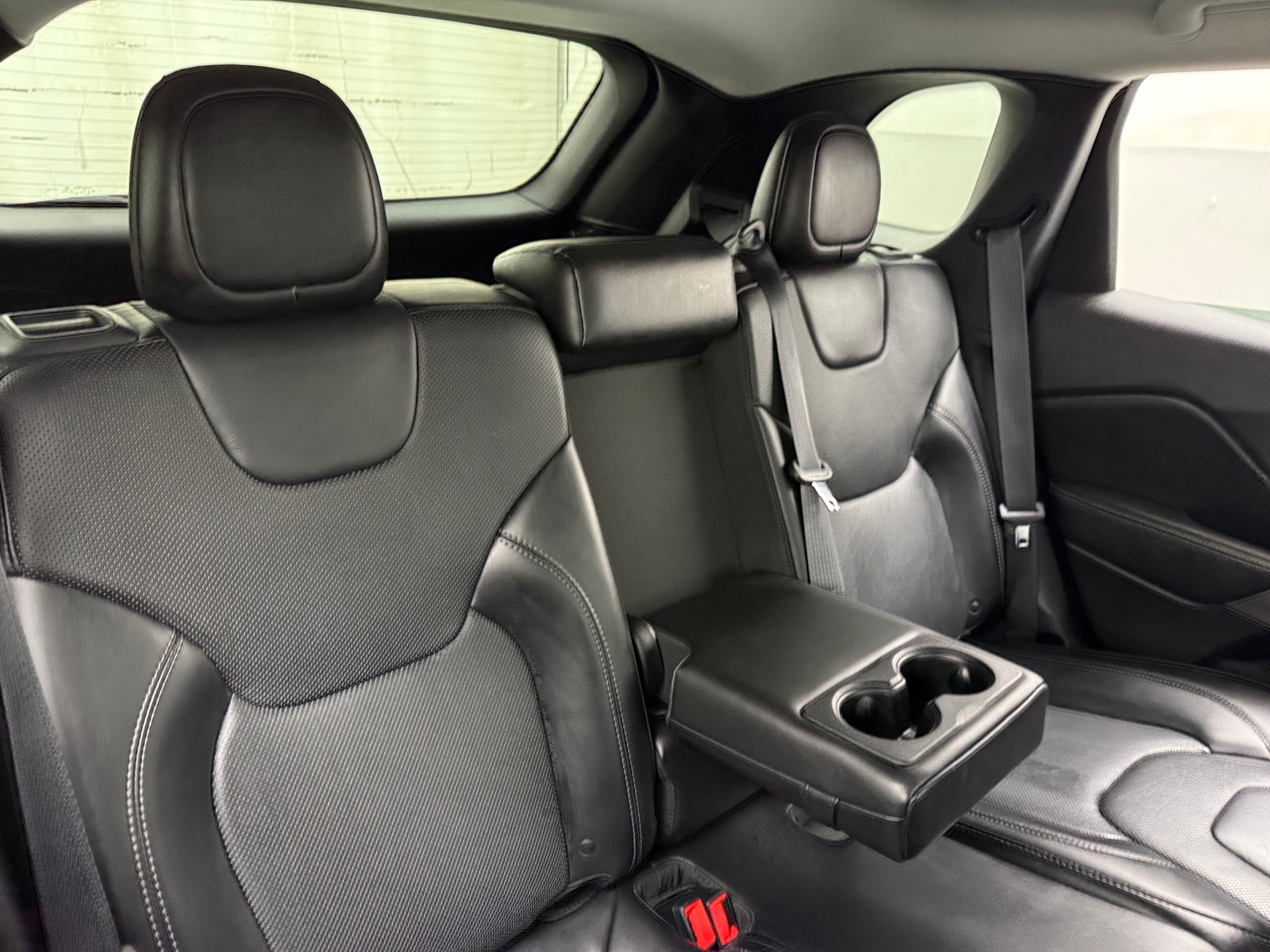 Thumbnail: 2019 Jeep Cherokee - 5