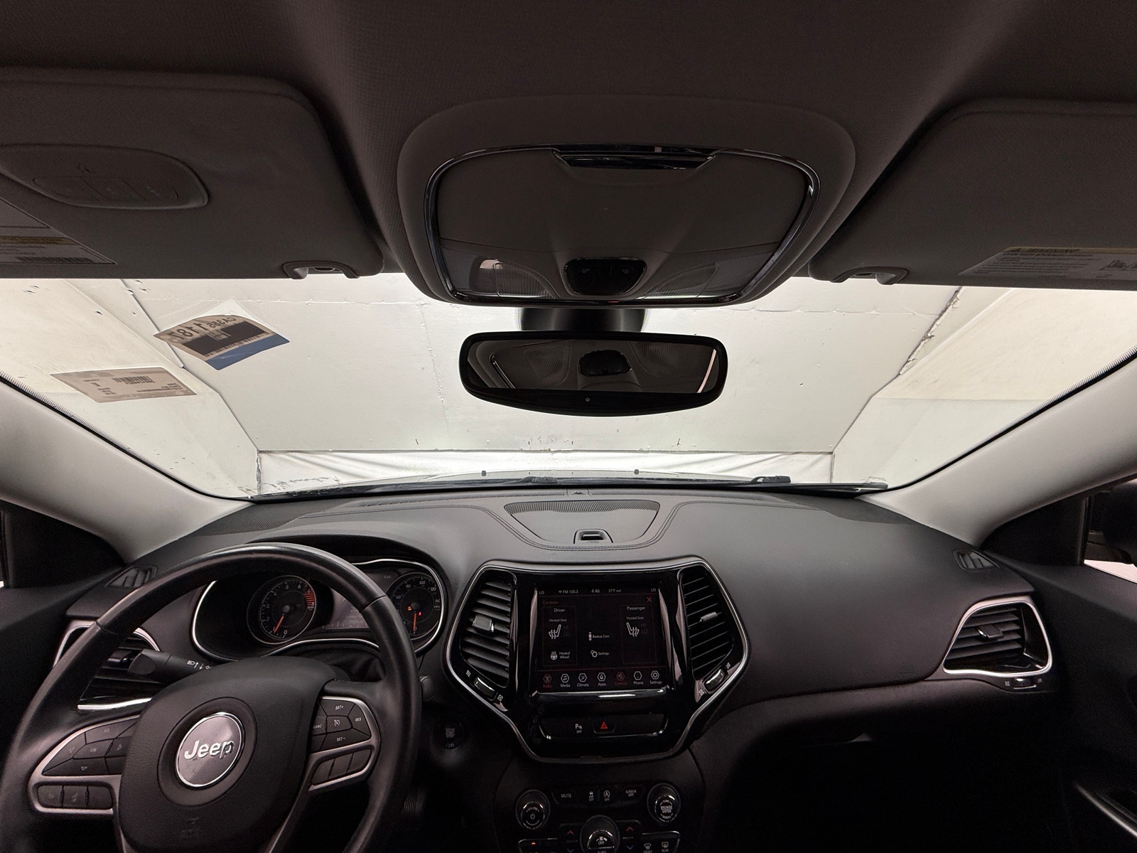 Thumbnail: 2019 Jeep Cherokee - 2