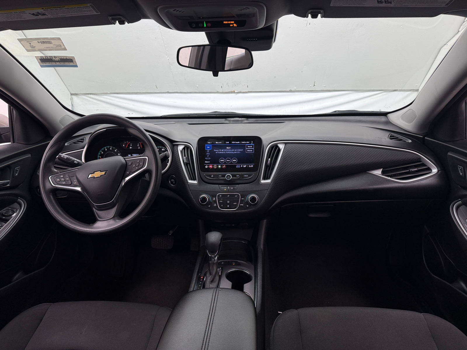 Thumbnail: 2024 Chevrolet Malibu - 3