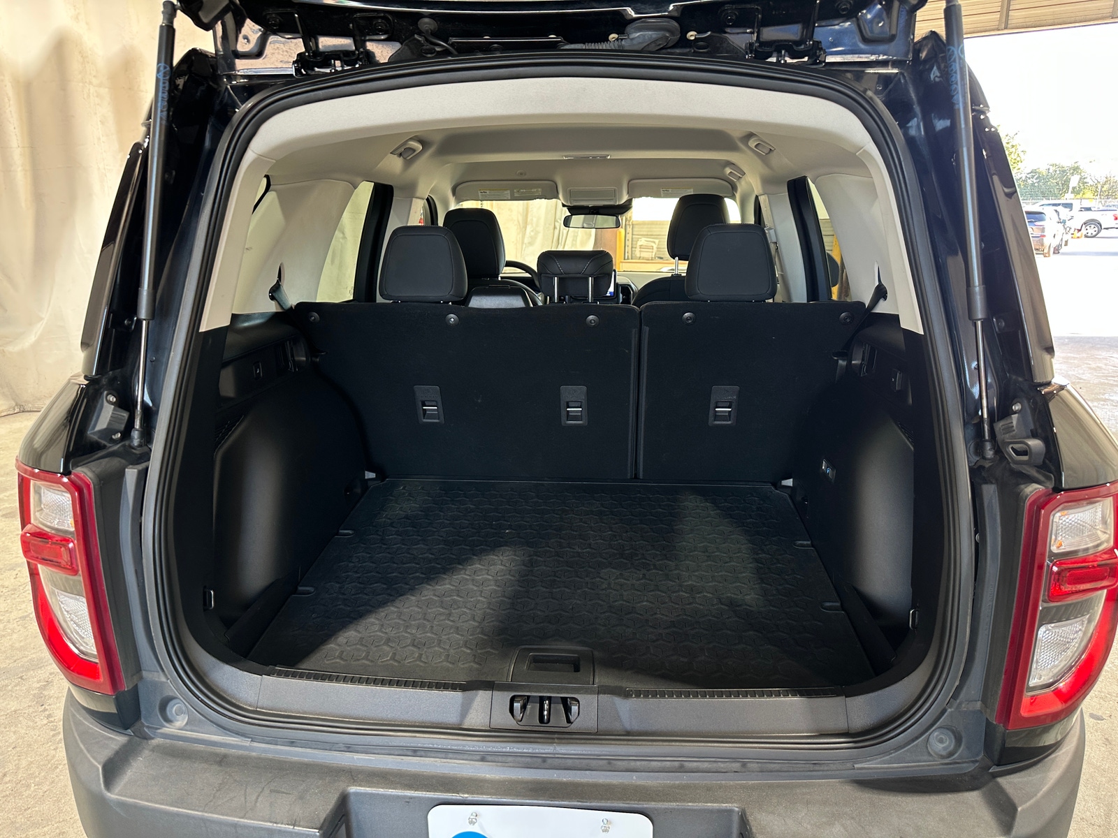 Thumbnail: 2023 Ford Bronco Sport - 7