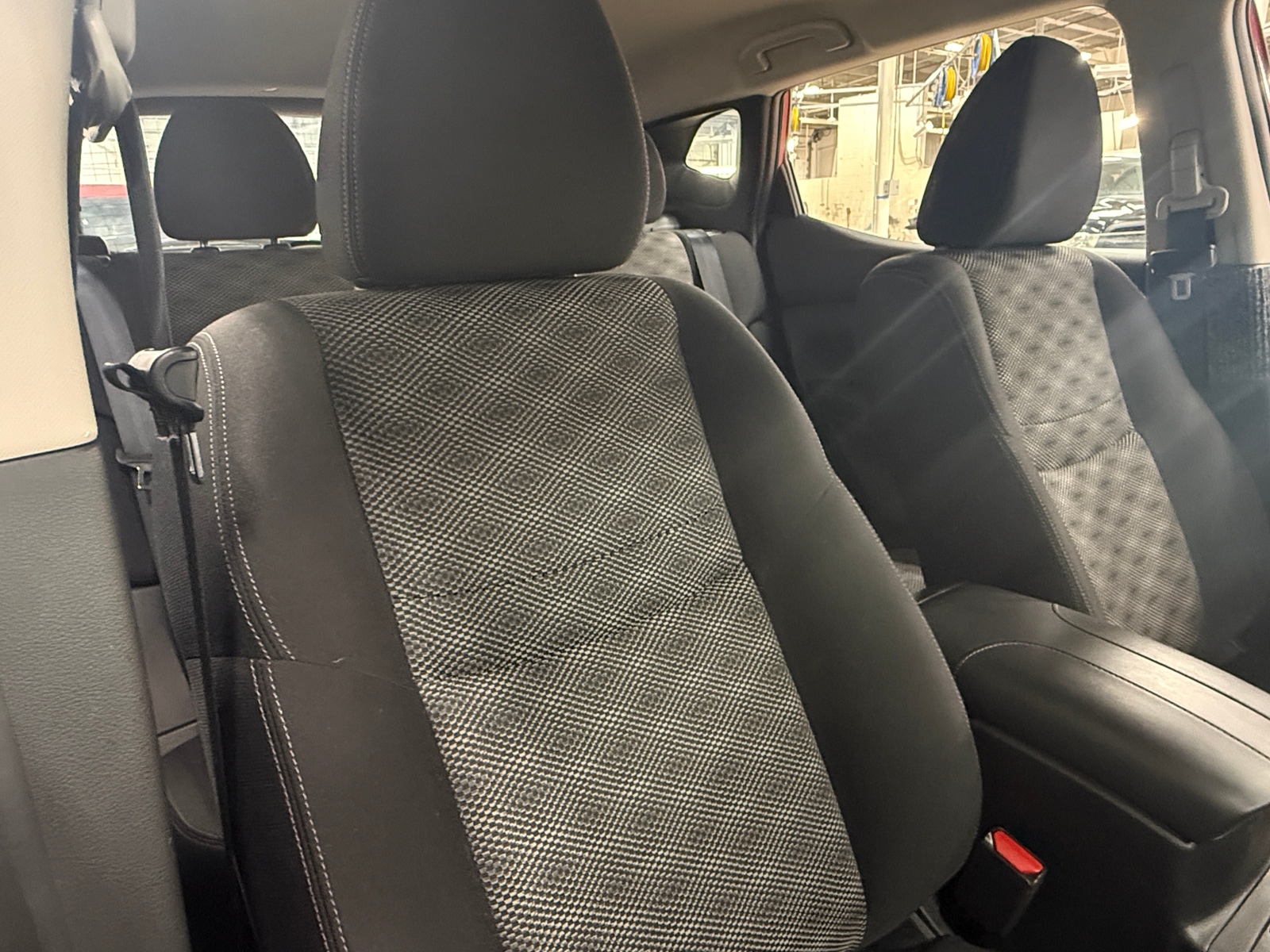 Thumbnail: 2020 Nissan Rogue Sport - 2