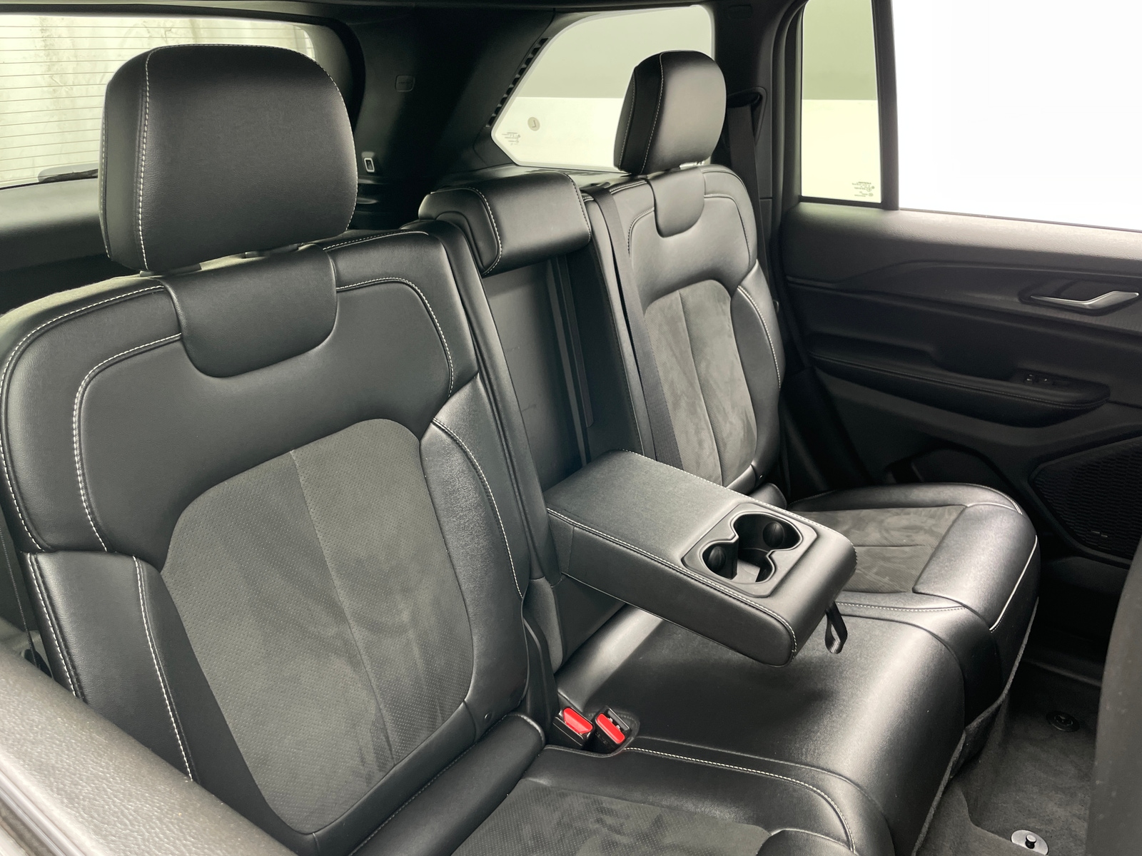 Thumbnail: 2024 Jeep Grand Cherokee - 5