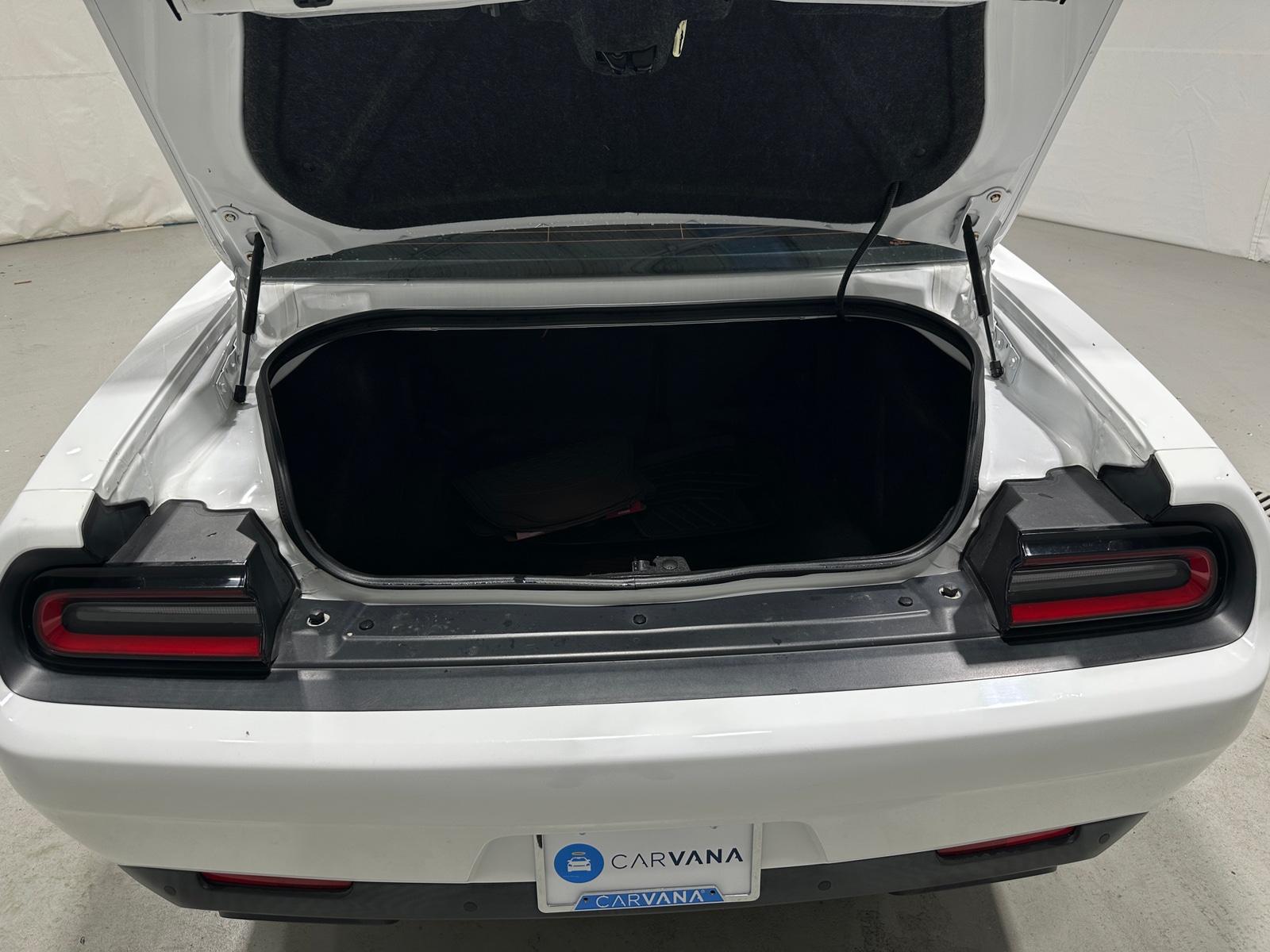 Thumbnail: 2018 Dodge Challenger - 5