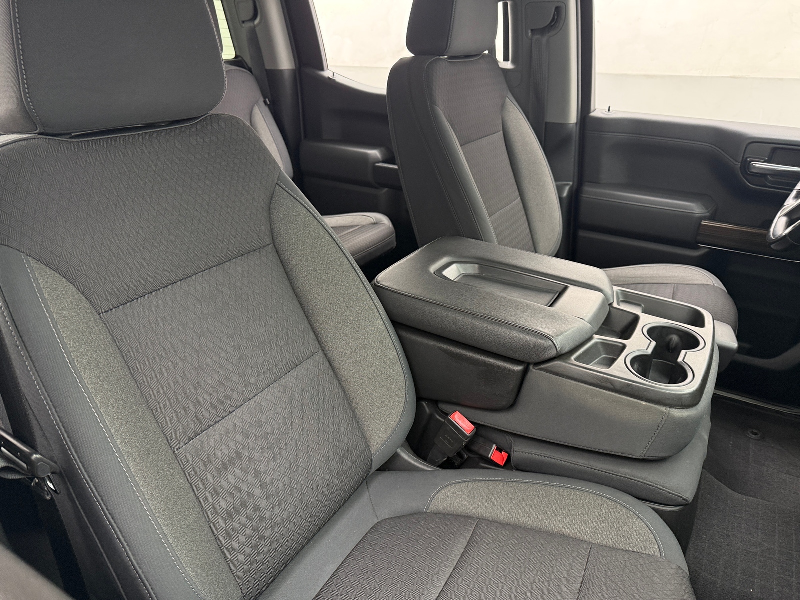 Thumbnail: 2019 Chevrolet Silverado 1500 - 2