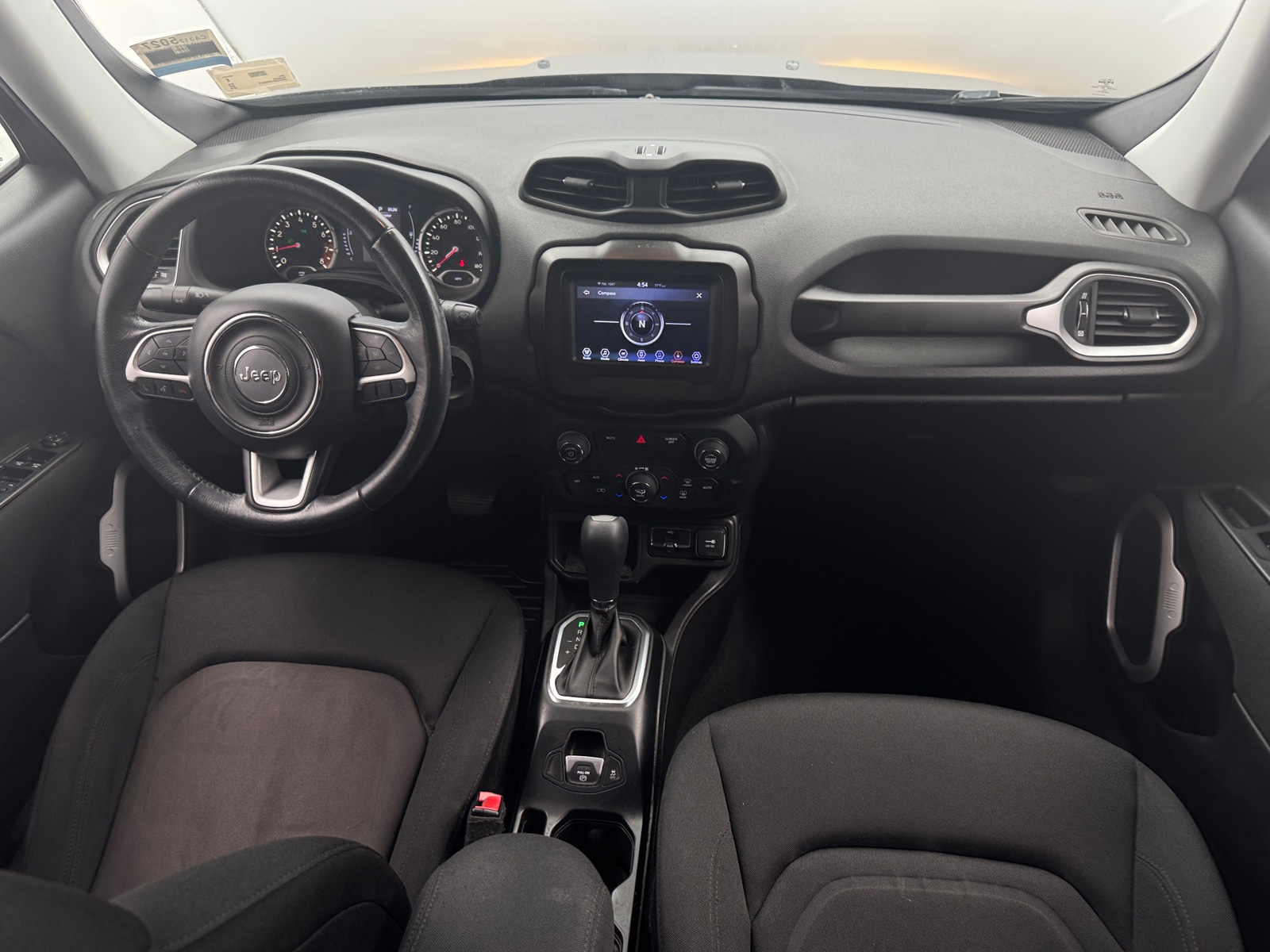 Thumbnail: 2018 Jeep Renegade - 3