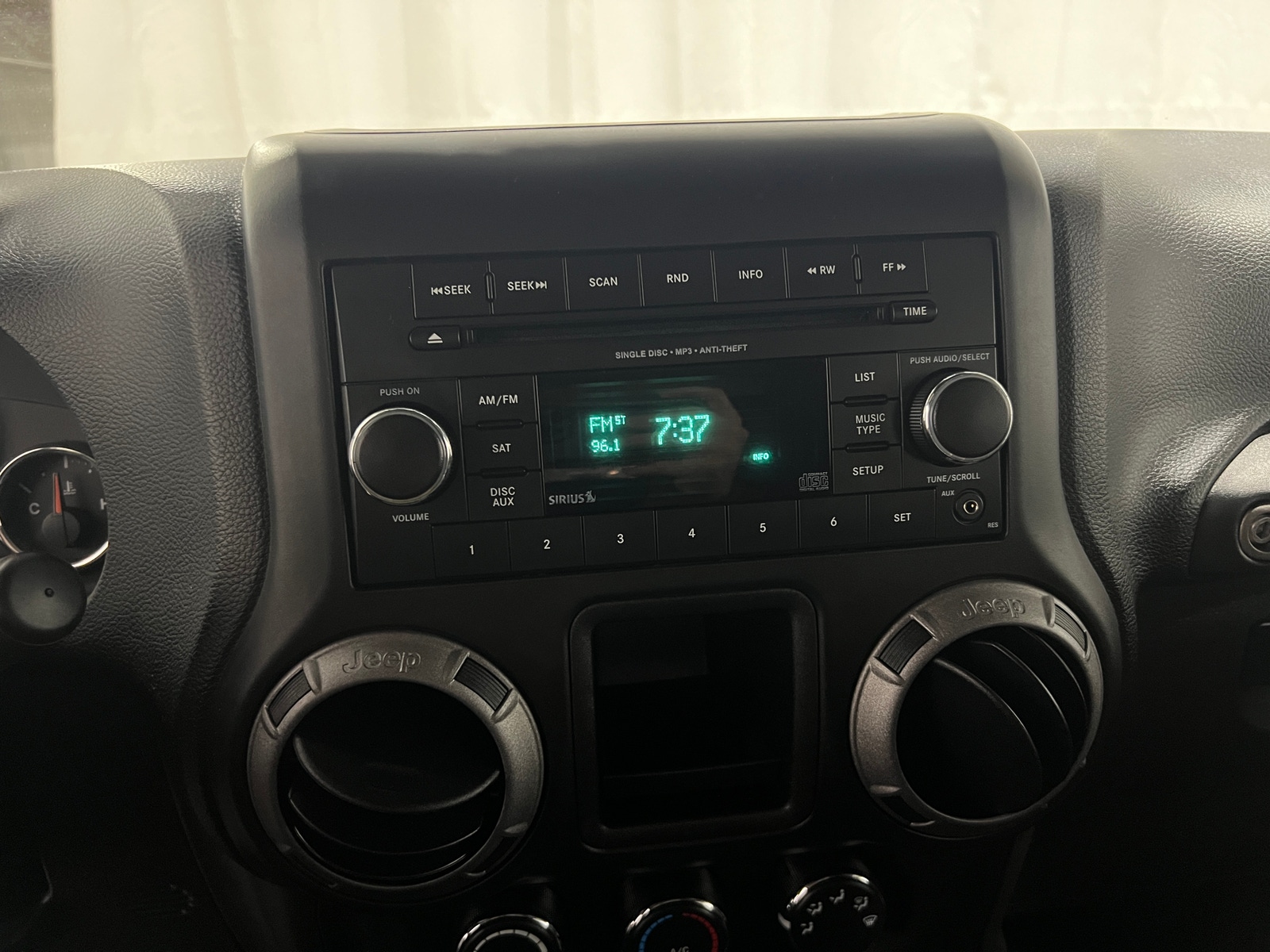 Thumbnail: 2013 Jeep Wrangler - 4