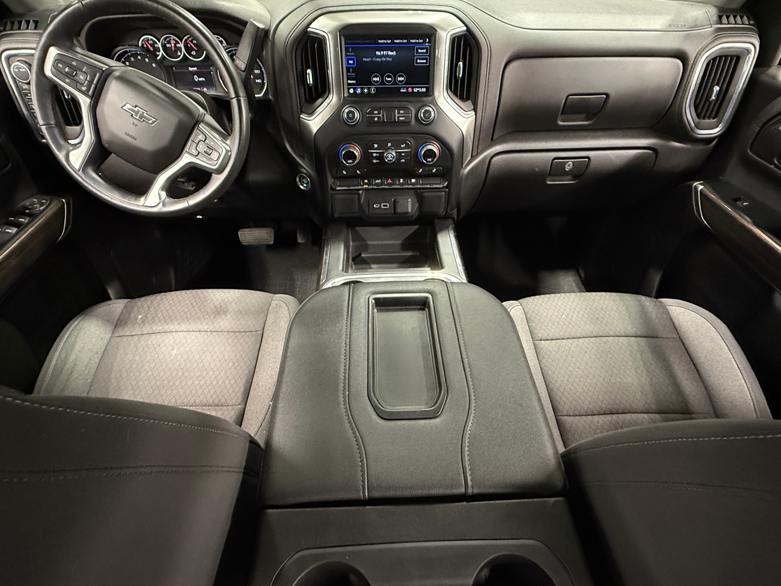 Thumbnail: 2022 Chevrolet Silverado 1500 - 3