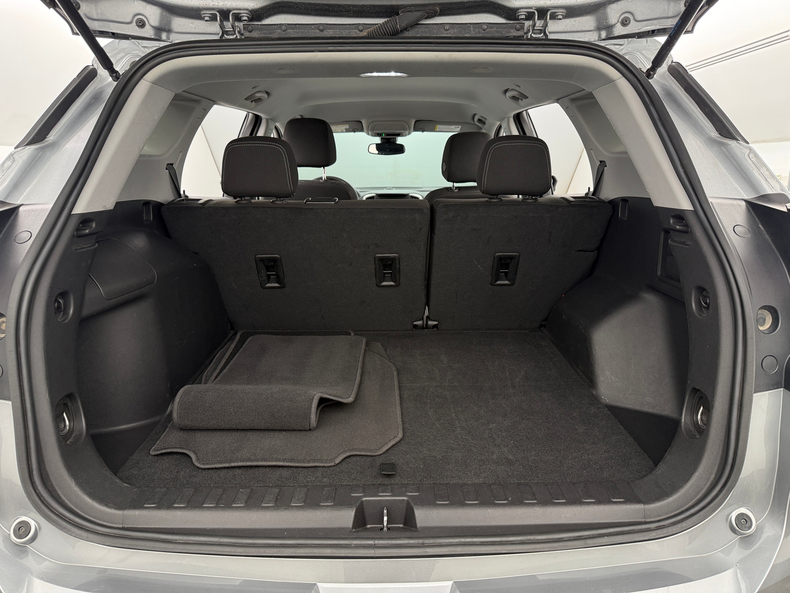 Thumbnail: 2024 GMC Terrain - 7