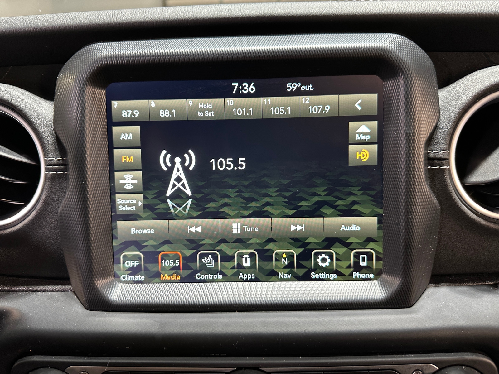 Thumbnail: 2023 Jeep Wrangler - 3