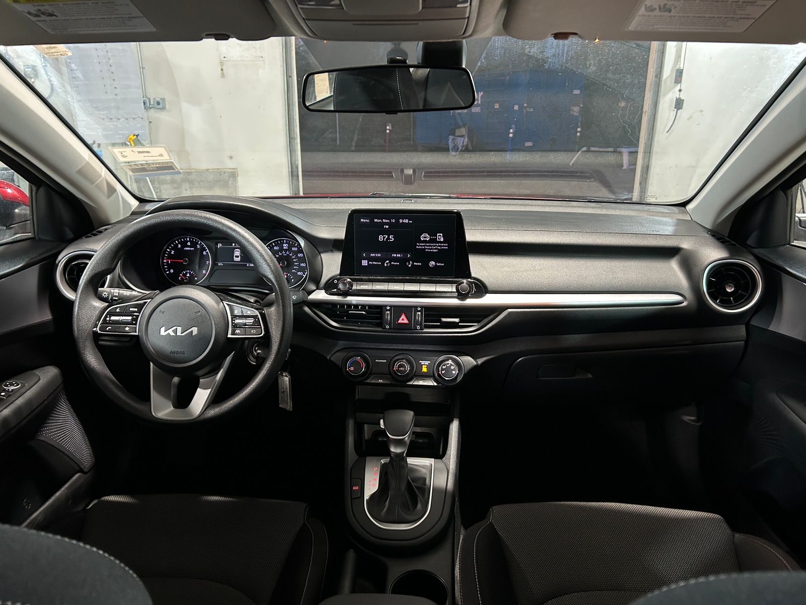 Thumbnail: 2024 Kia Forte - 3