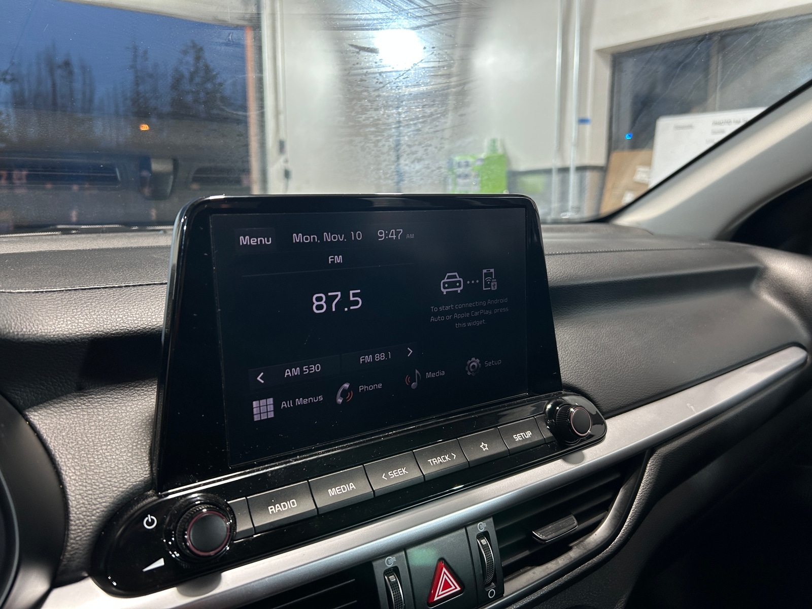 Thumbnail: 2024 Kia Forte - 4