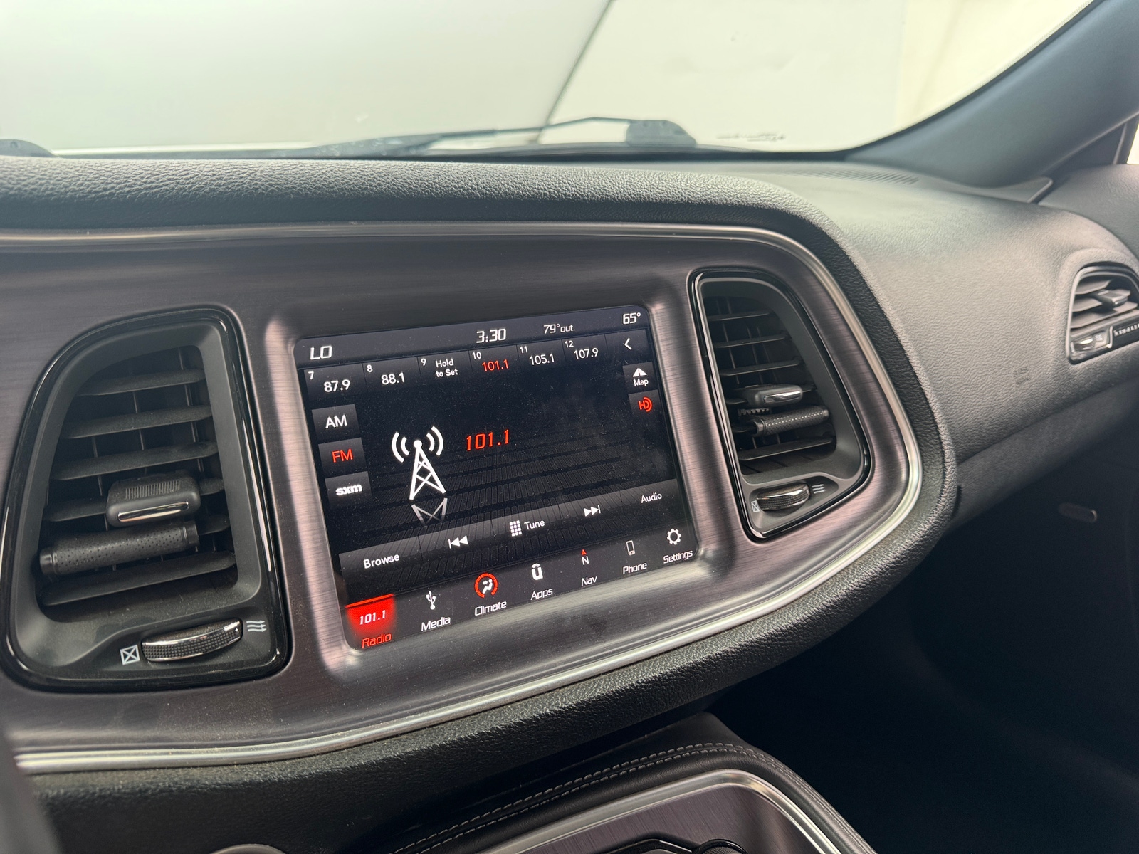 Thumbnail: 2018 Dodge Challenger - 4