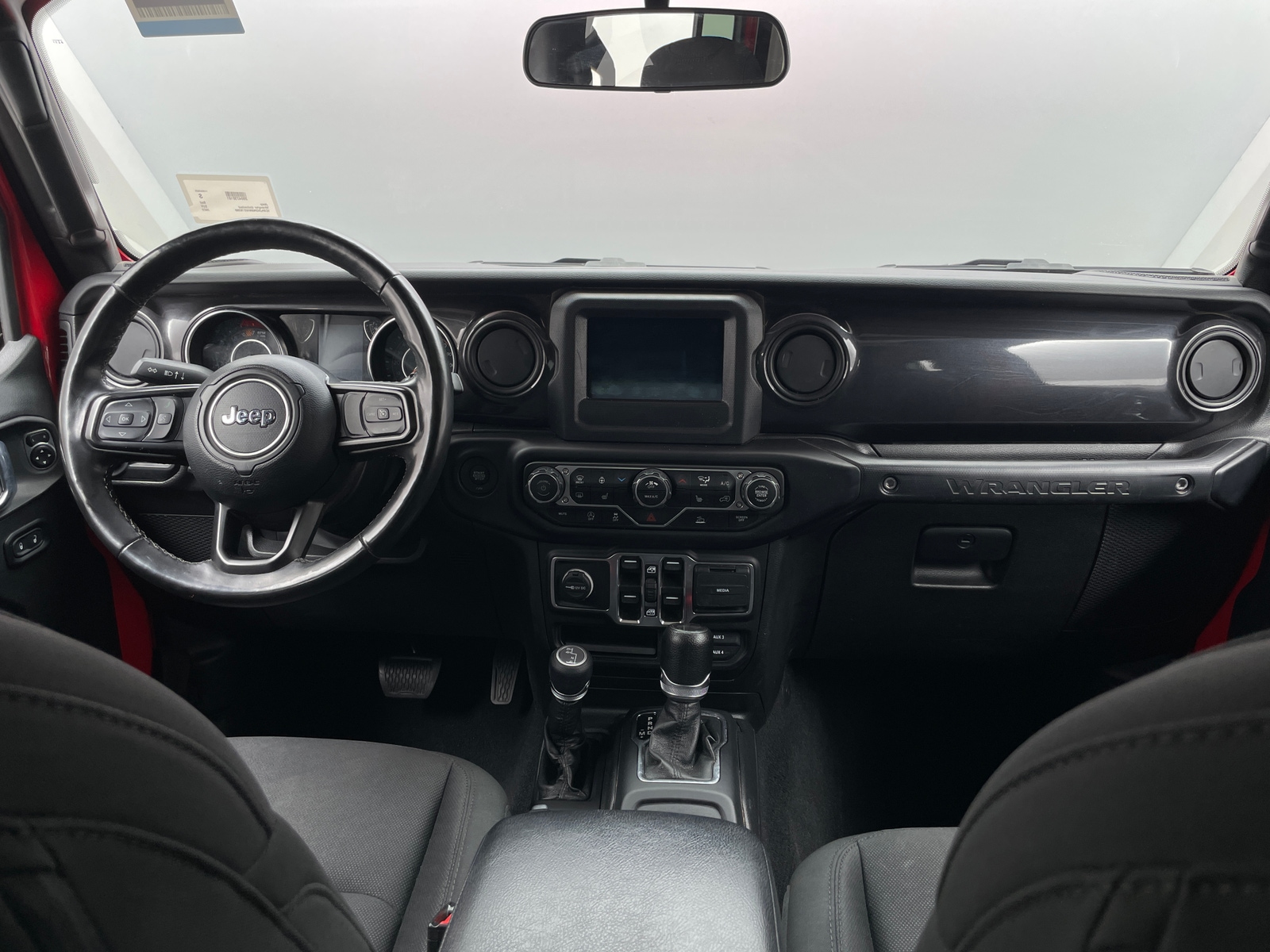 Thumbnail: 2022 Jeep Wrangler - 3