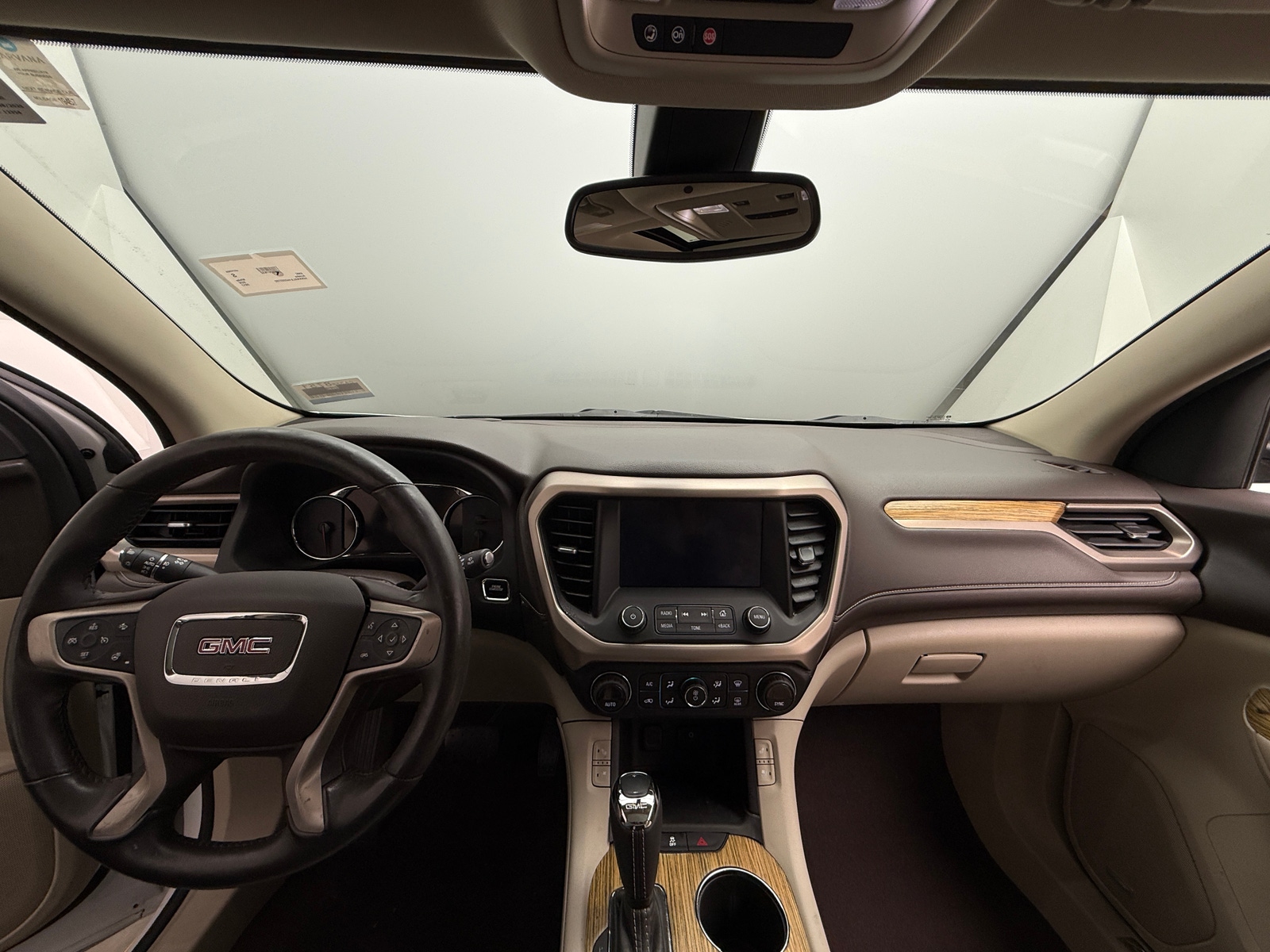 Thumbnail: 2017 GMC Acadia - 2