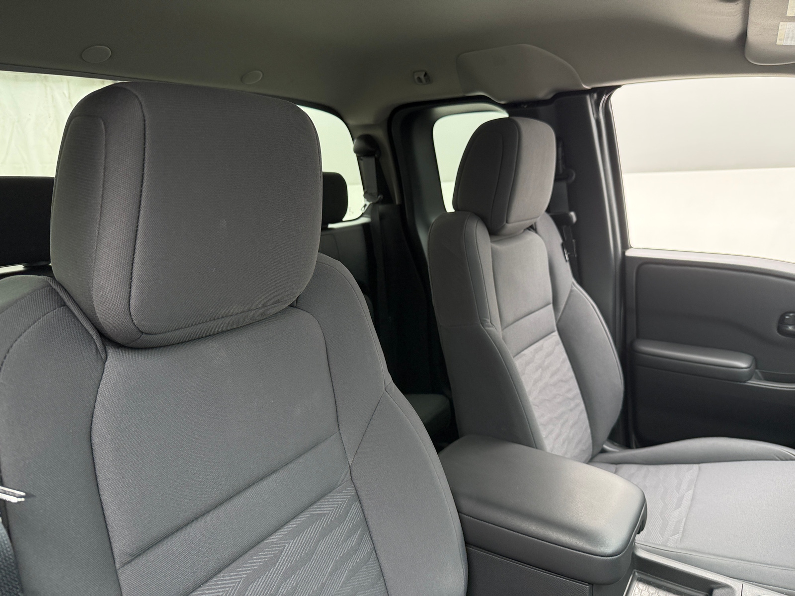 Thumbnail: 2024 Nissan Frontier - 2