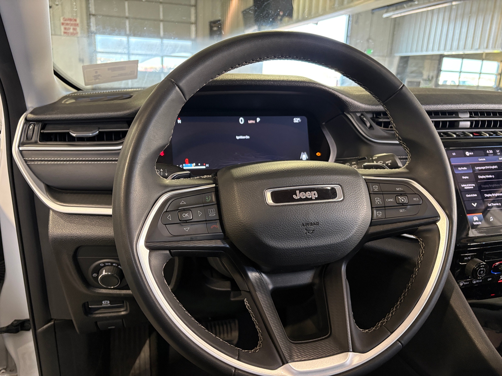 Thumbnail: 2024 Jeep Grand Cherokee - 5