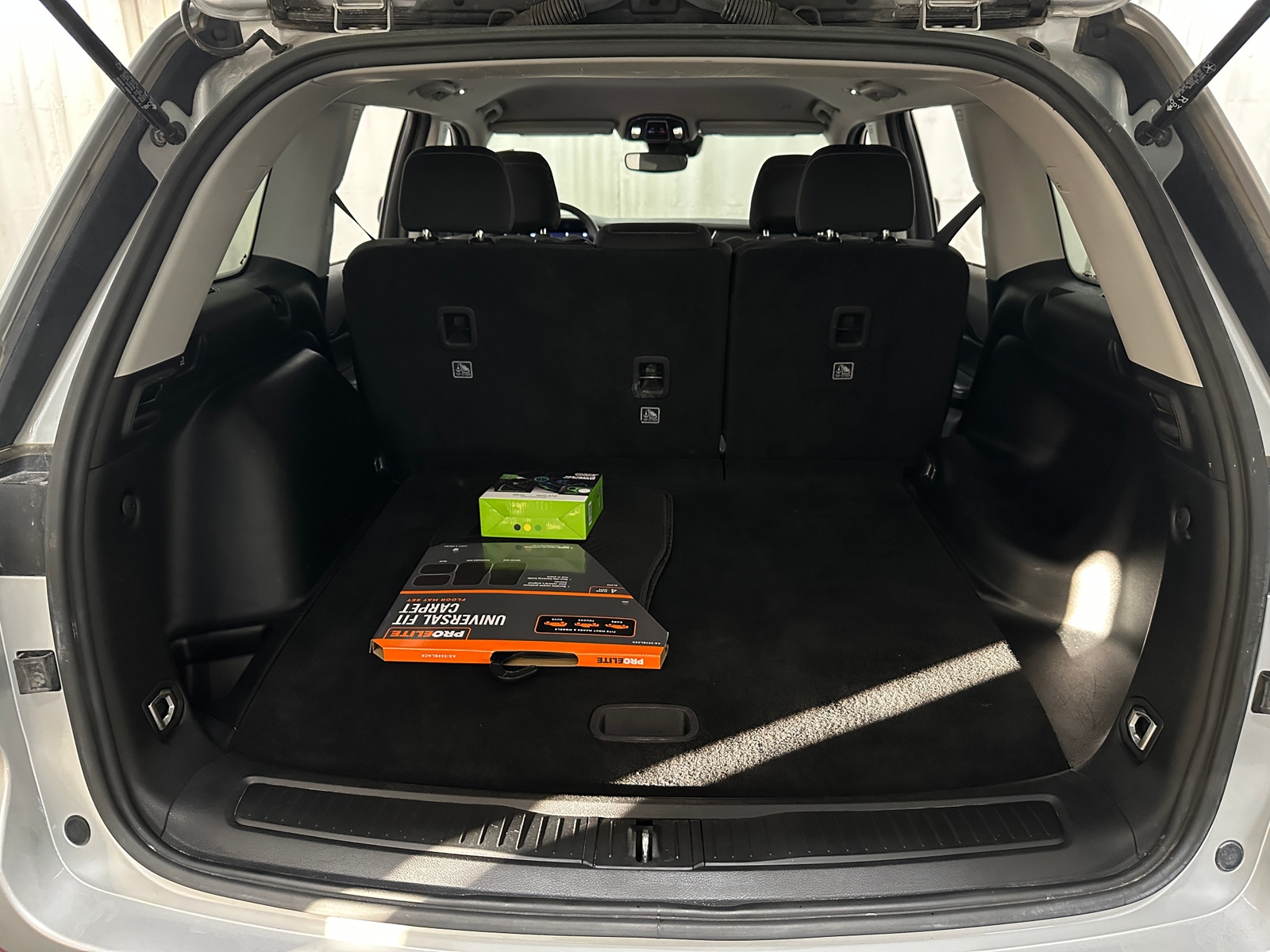 Thumbnail: 2023 Jeep Grand Cherokee - 7