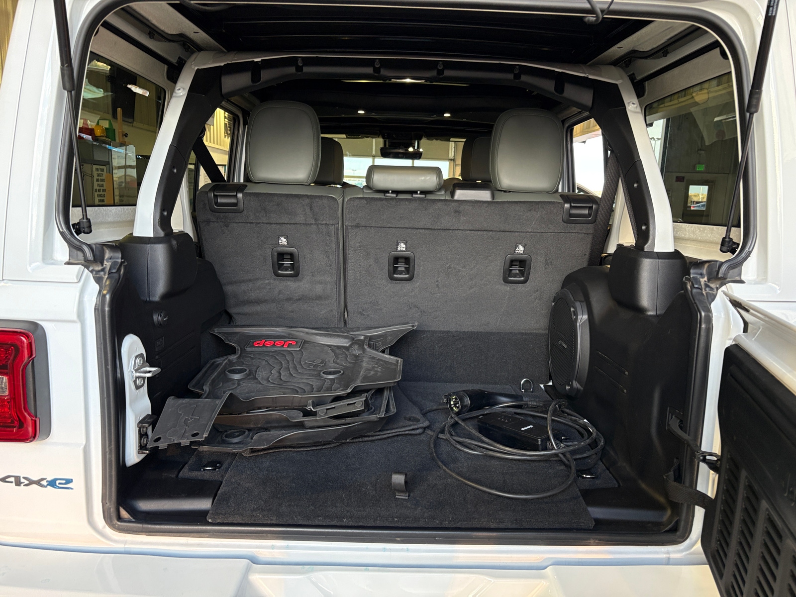 Thumbnail: 2024 Jeep Wrangler - 6