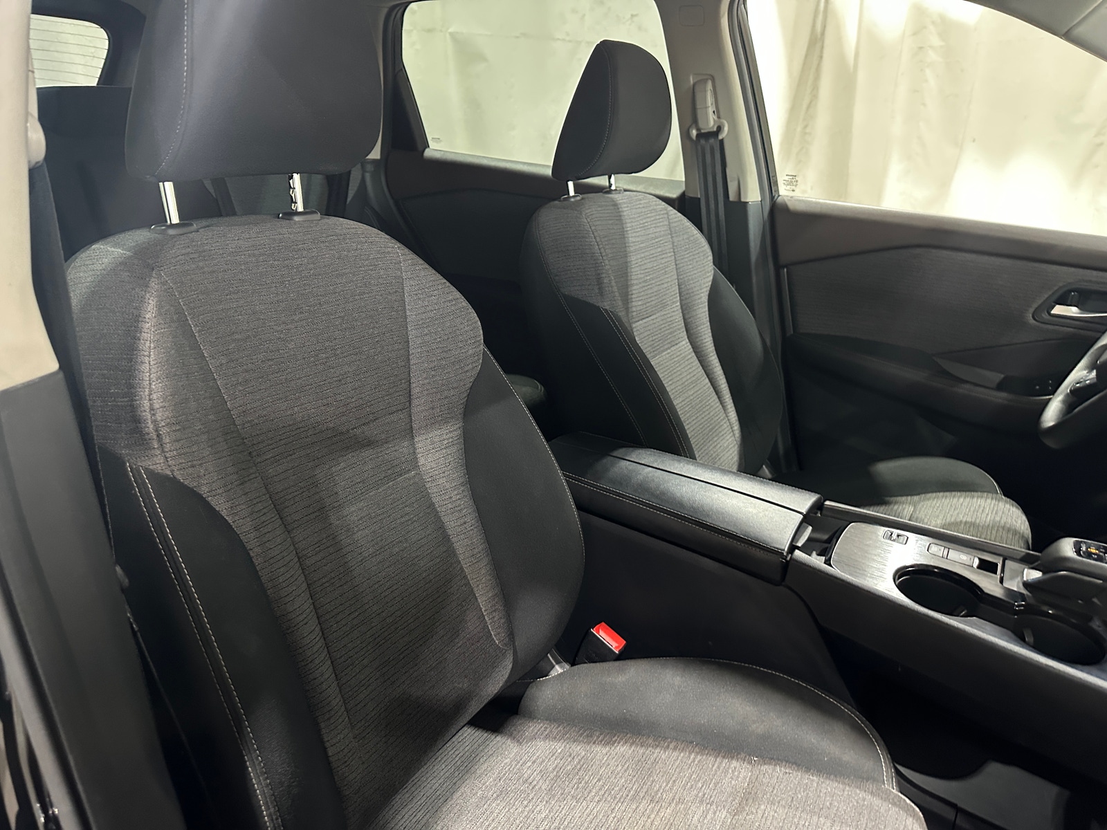 Thumbnail: 2023 Nissan Rogue - 2