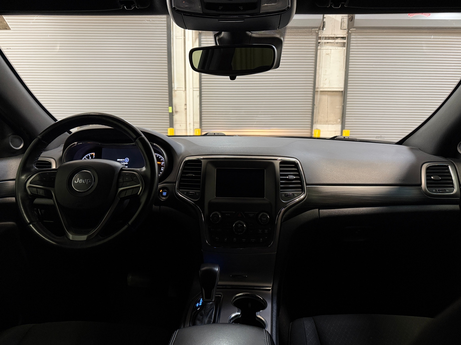 Thumbnail: 2021 Jeep Grand Cherokee - 3