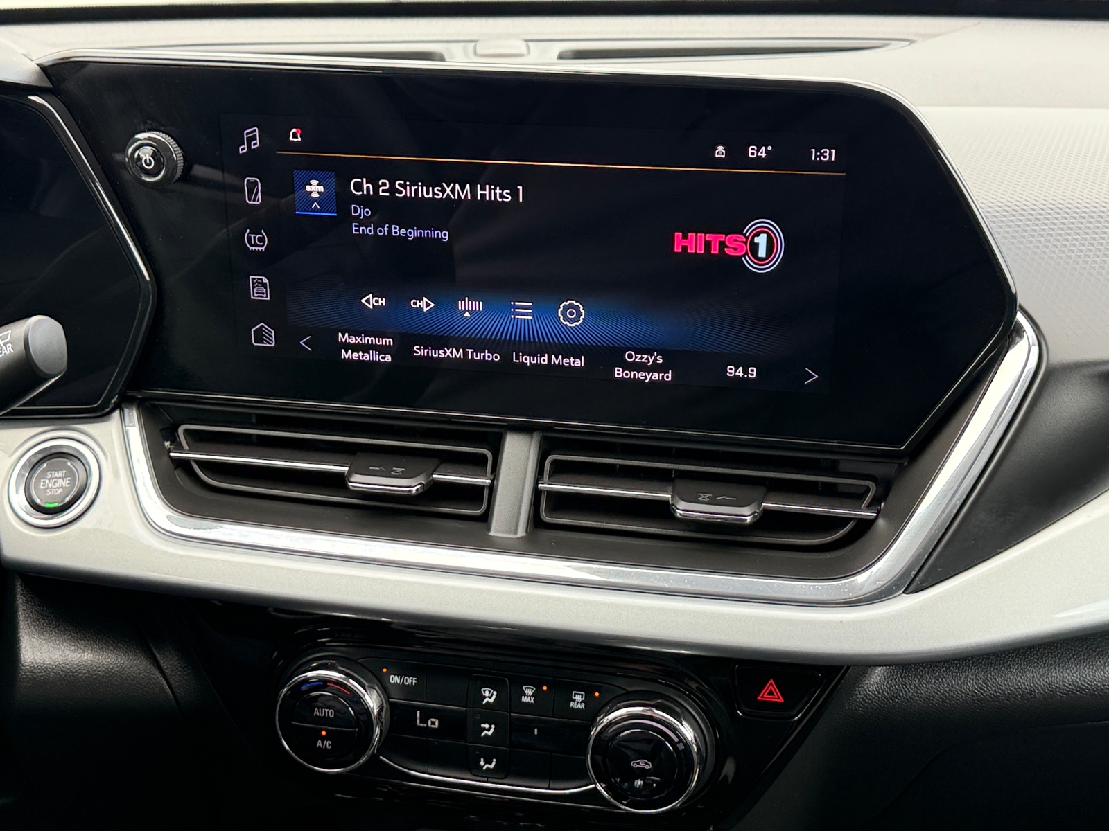 Thumbnail: 2025 Chevrolet Trax - 4