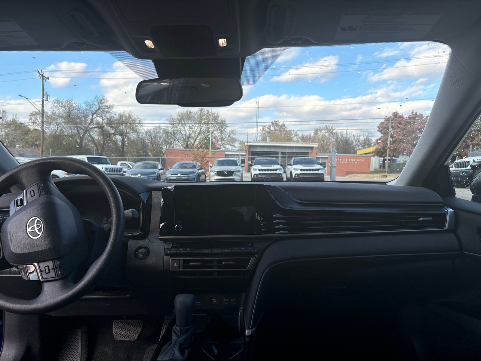 Thumbnail: 2025 Toyota Camry - 3