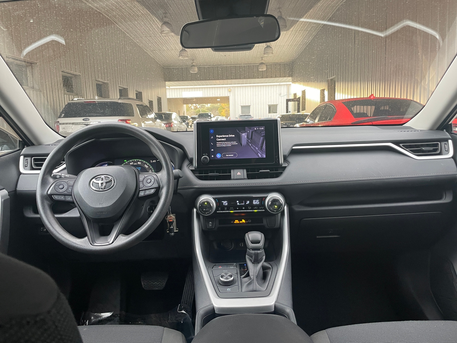 Thumbnail: 2025 Toyota RAV4 - 3