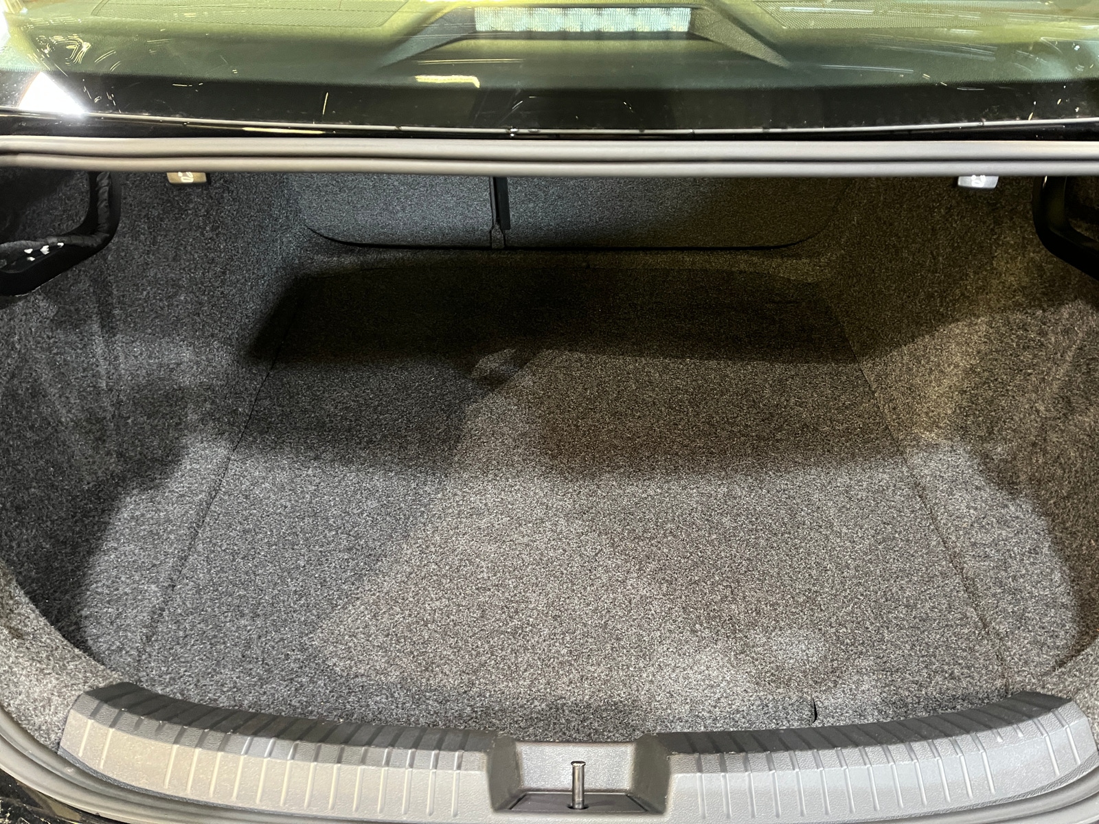 Thumbnail: 2025 Volkswagen Jetta - 6