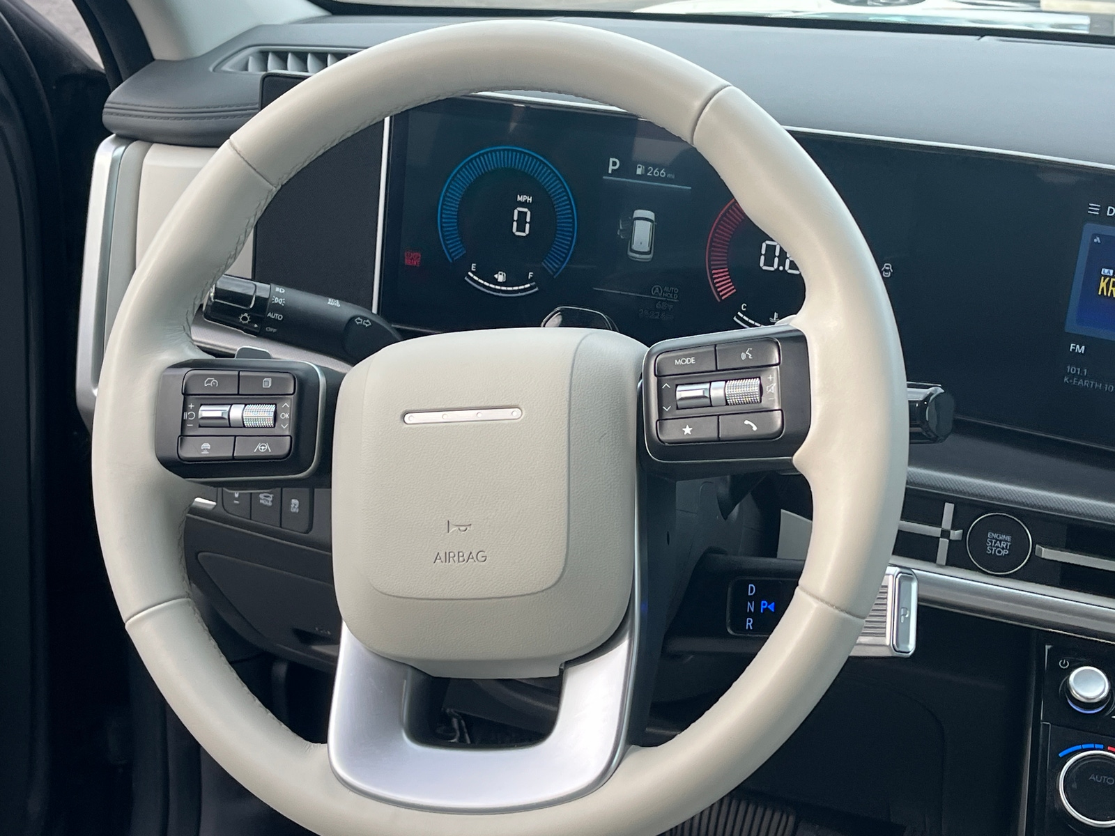 Thumbnail: 2025 Hyundai Santa Fe - 4