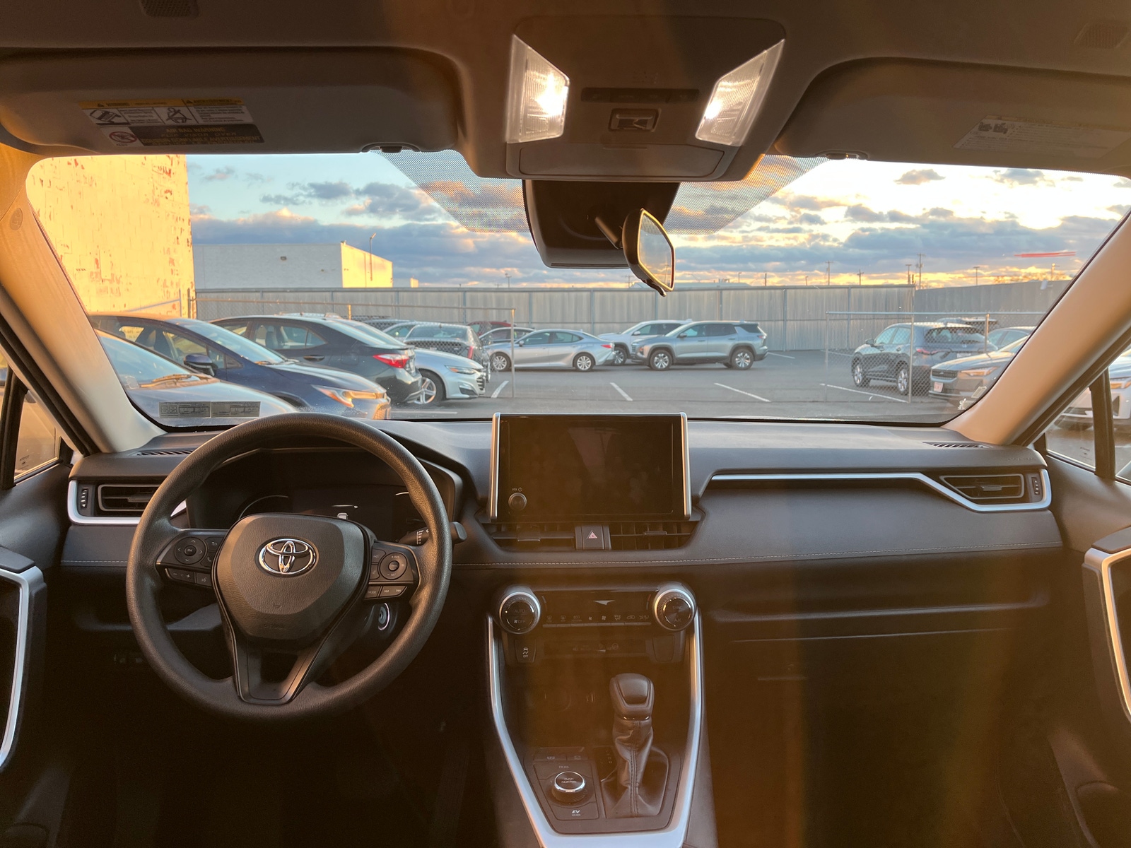 Thumbnail: 2025 Toyota RAV4 - 3