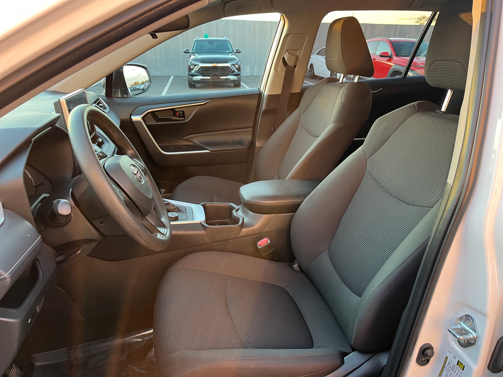 Thumbnail: 2025 Toyota RAV4 - 2