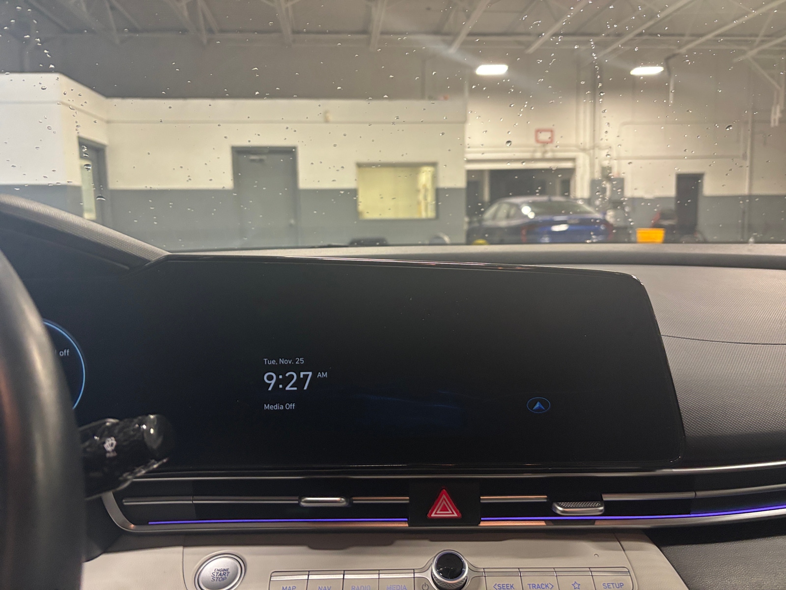 Thumbnail: 2025 Hyundai Elantra - 4