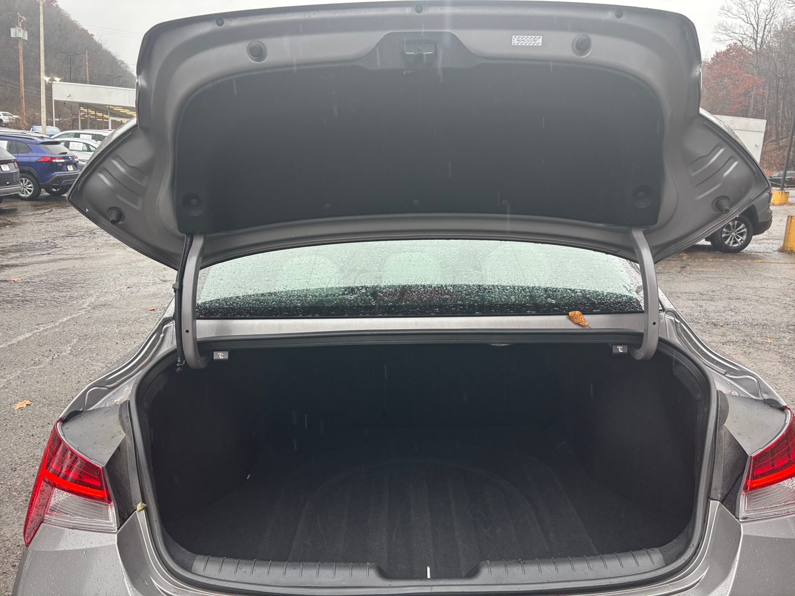 Thumbnail: 2025 Hyundai Elantra - 6