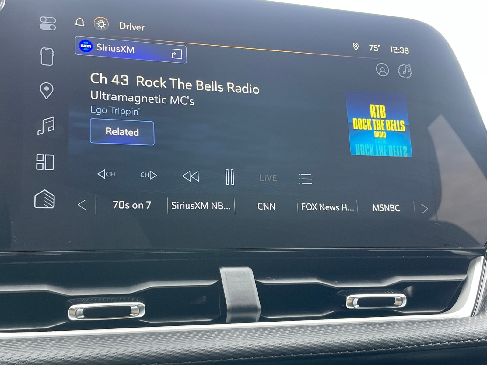 Thumbnail: 2025 Chevrolet Equinox - 4