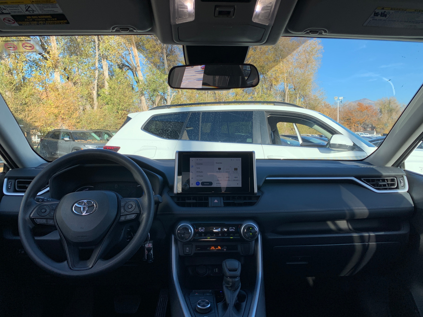 Thumbnail: 2025 Toyota RAV4 - 3