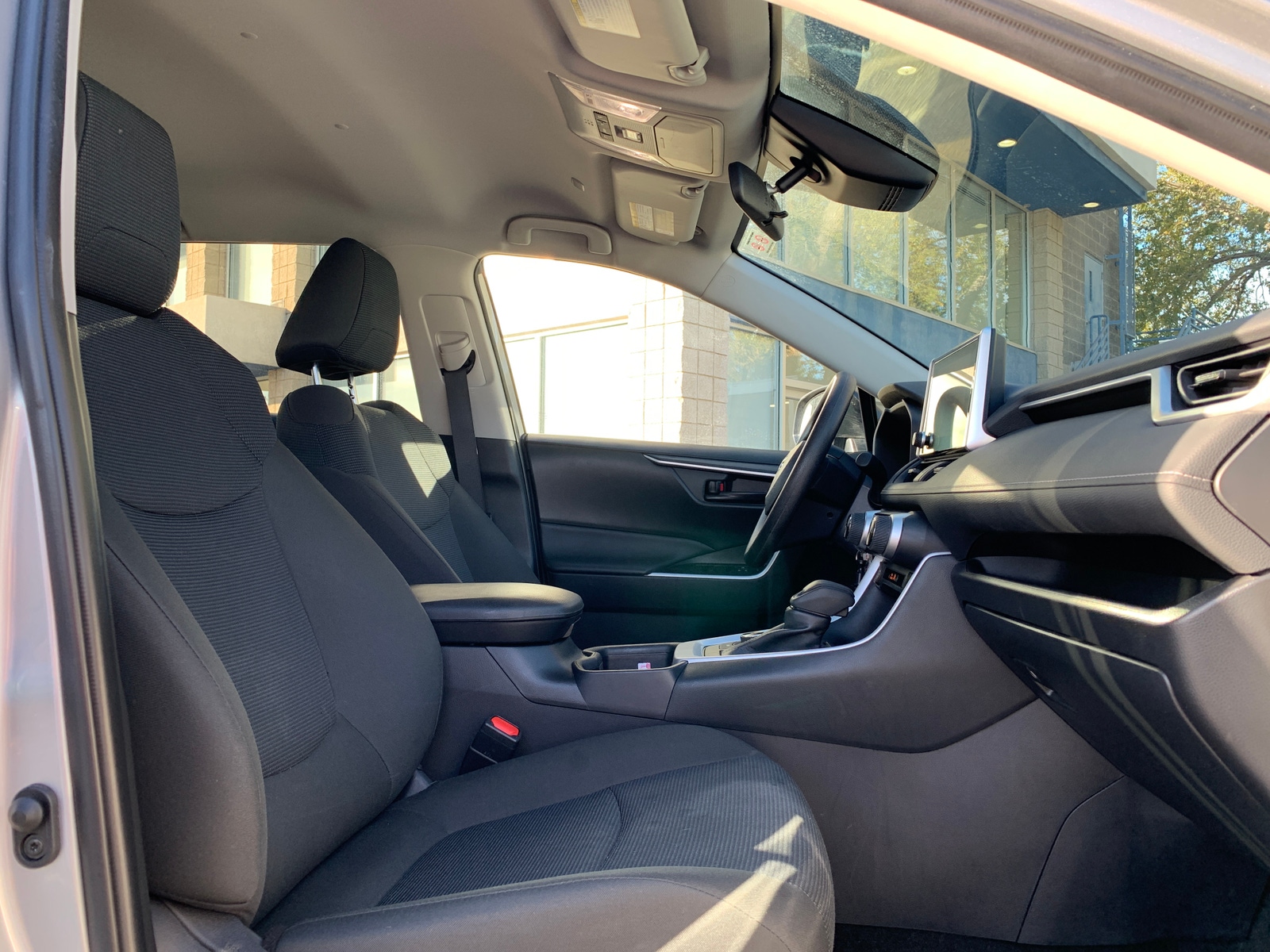 Thumbnail: 2025 Toyota RAV4 - 2