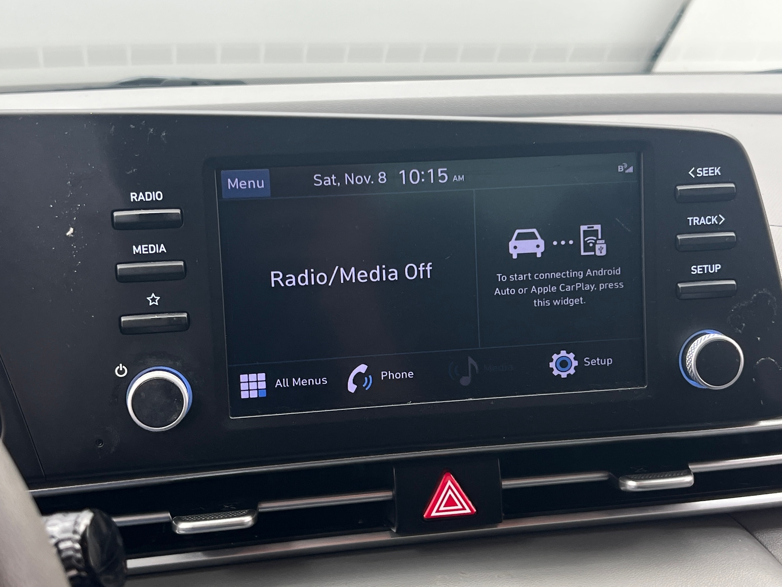 Thumbnail: 2022 Hyundai Elantra - 4