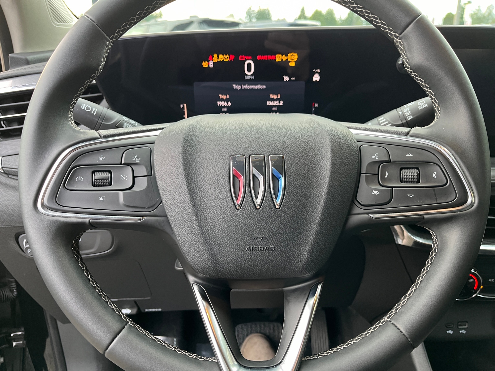 Thumbnail: 2025 Buick Encore GX - 5