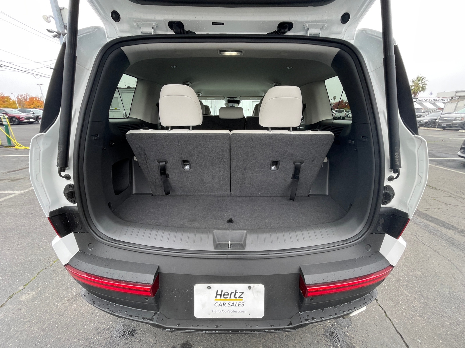 Thumbnail: 2025 Hyundai Santa Fe - 7