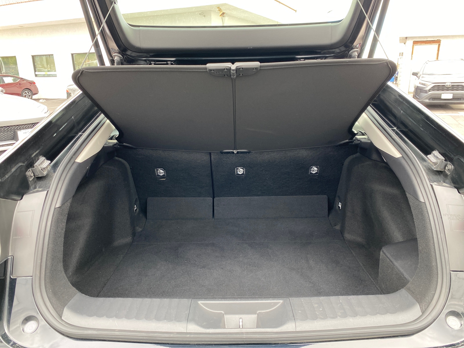 Thumbnail: 2025 Toyota Prius - 6