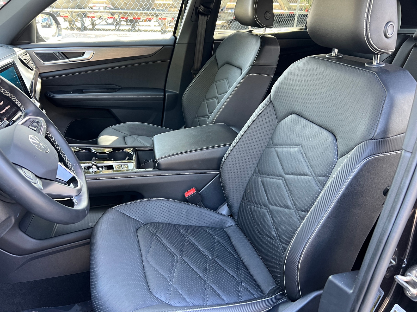 Thumbnail: 2025 Volkswagen Atlas - 2