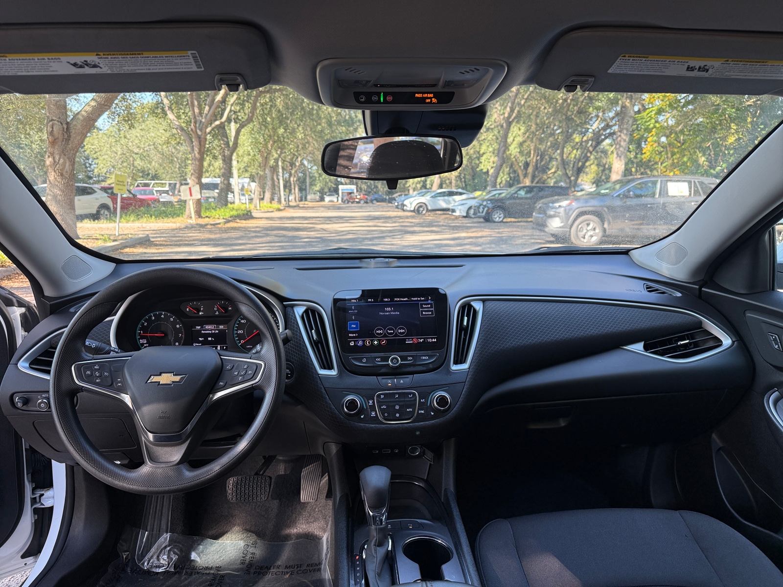 Thumbnail: 2024 Chevrolet Malibu - 3