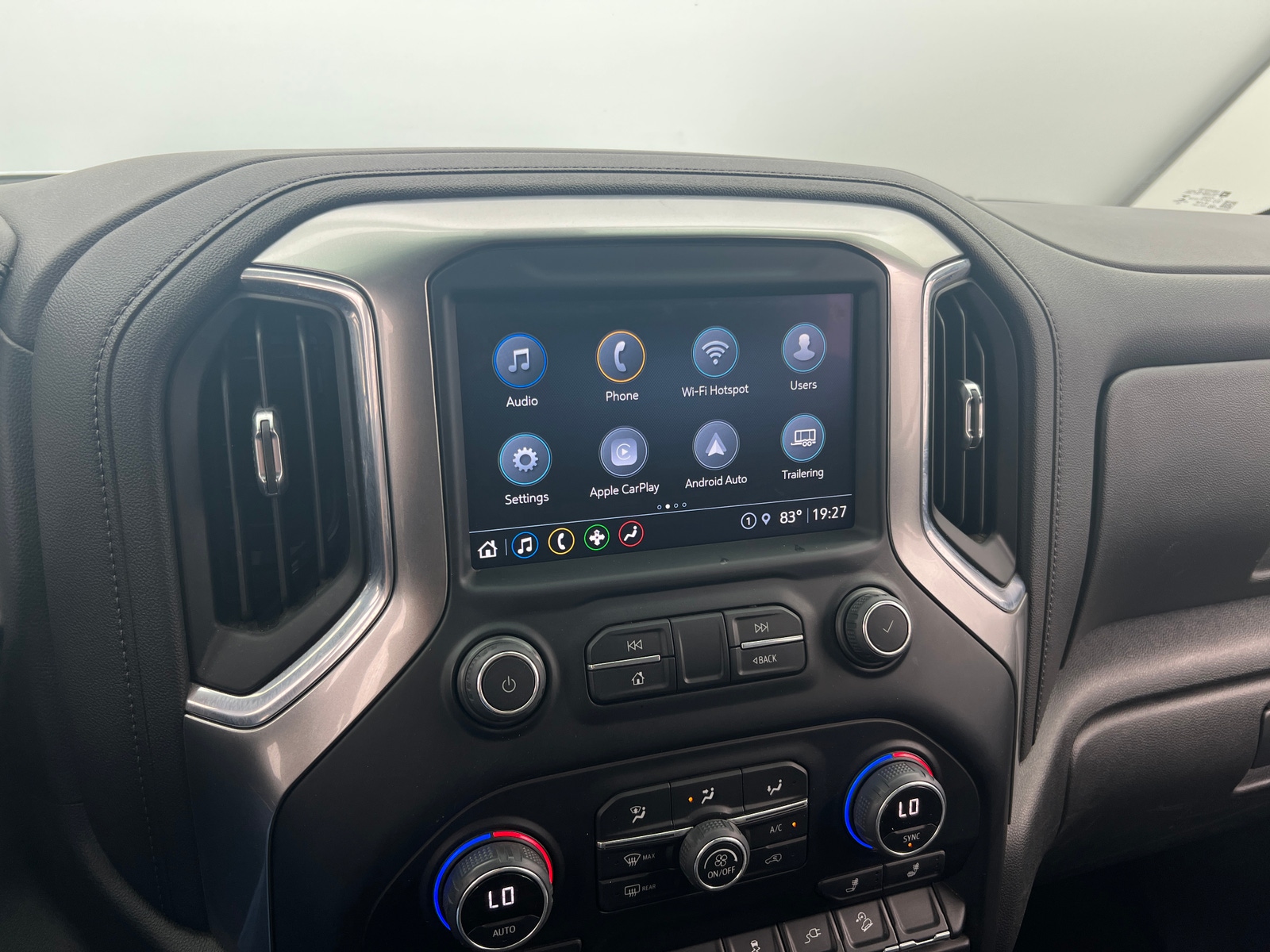 Thumbnail: 2022 Chevrolet Silverado 2500 - 3