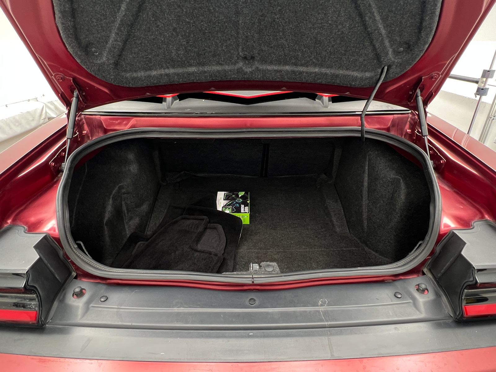 Thumbnail: 2018 Dodge Challenger - 5