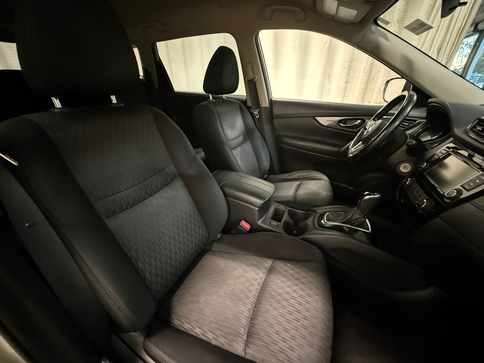 Thumbnail: 2020 Nissan Rogue - 2