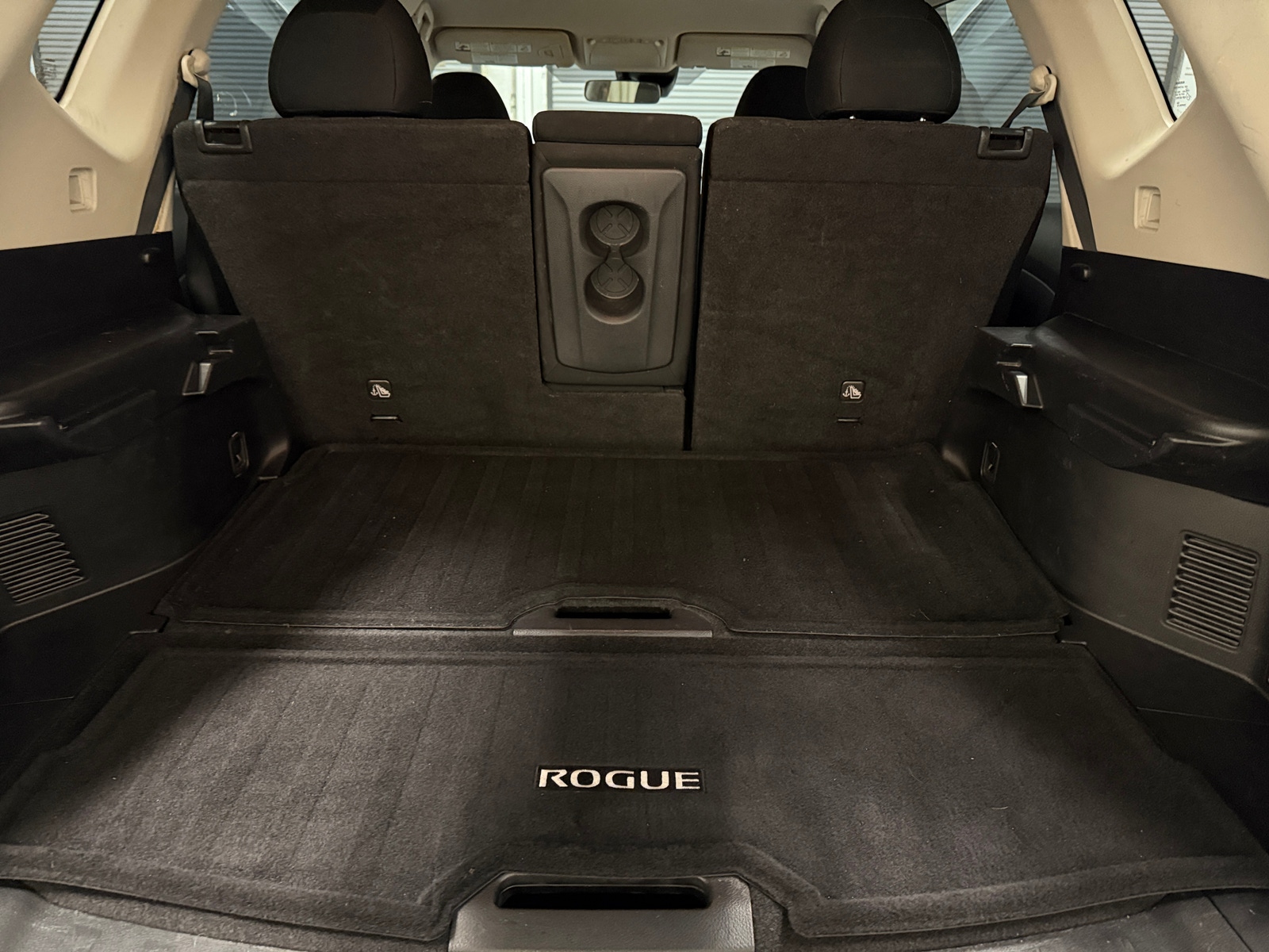 Thumbnail: 2020 Nissan Rogue - 7