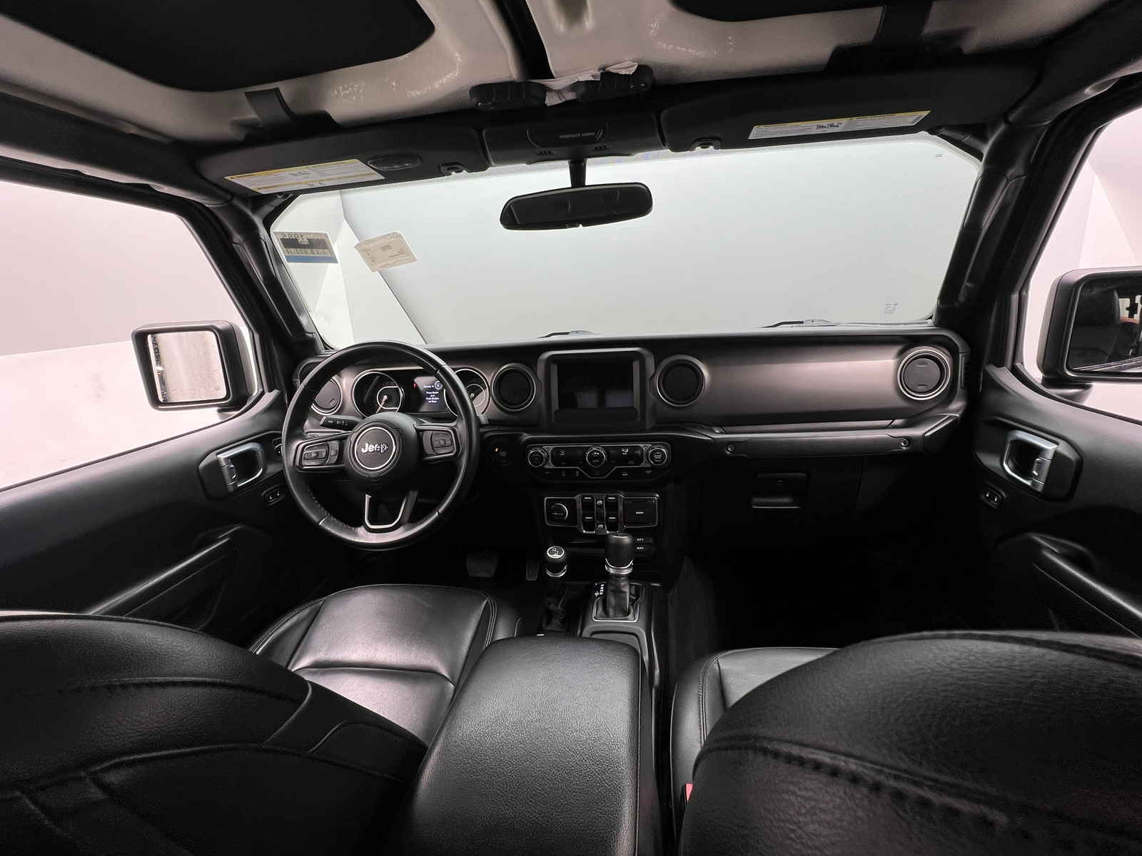 Thumbnail: 2021 Jeep Gladiator - 2