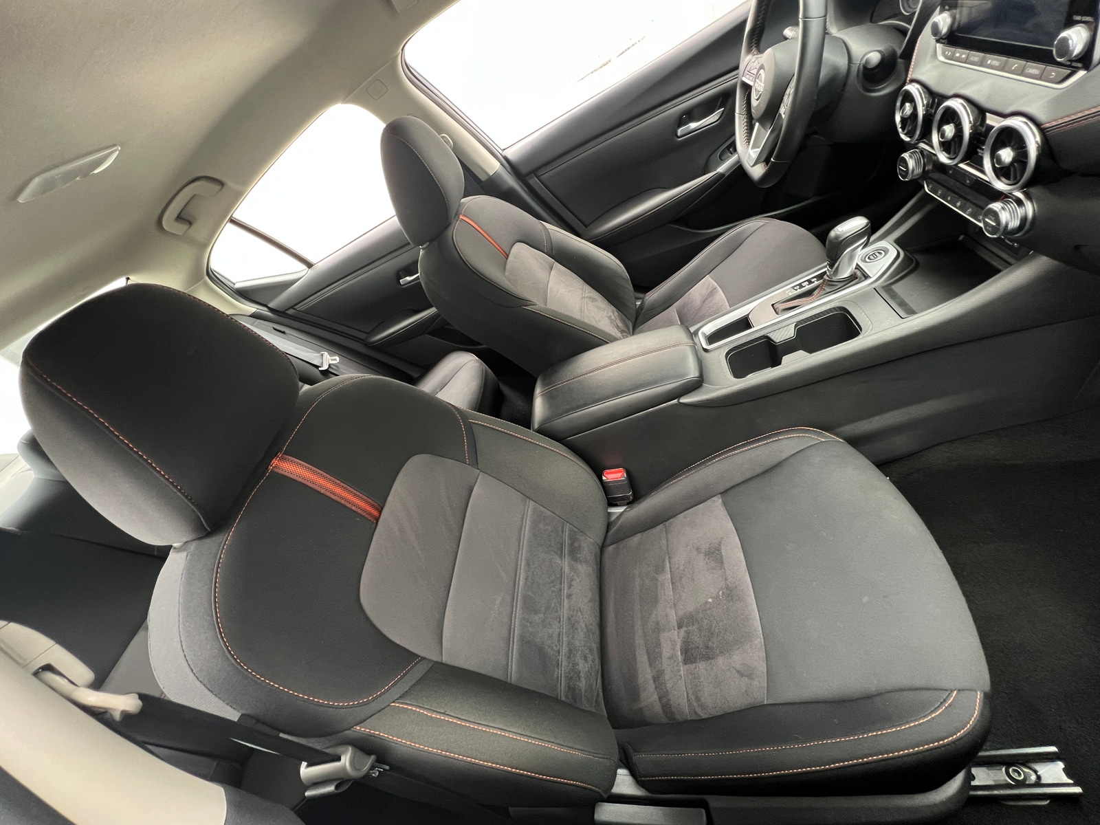 Thumbnail: 2025 Nissan Sentra - 2