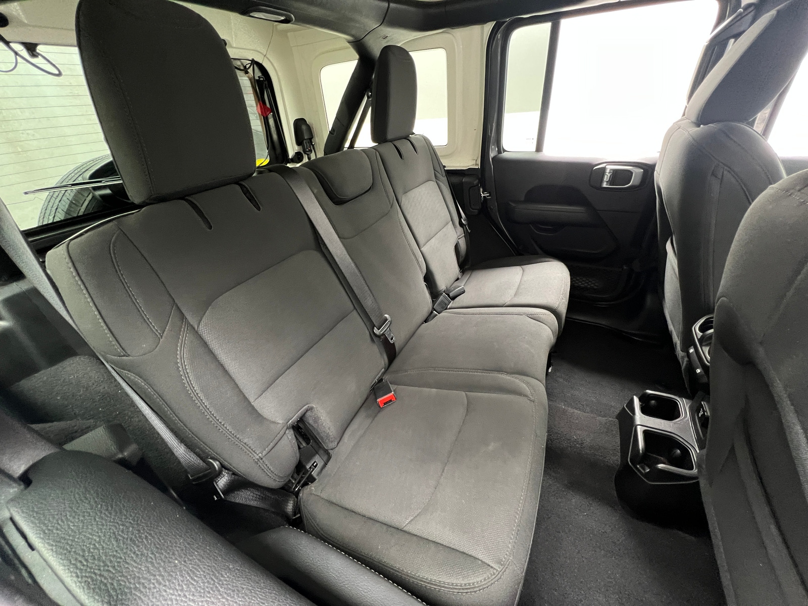 Thumbnail: 2020 Jeep Wrangler - 6